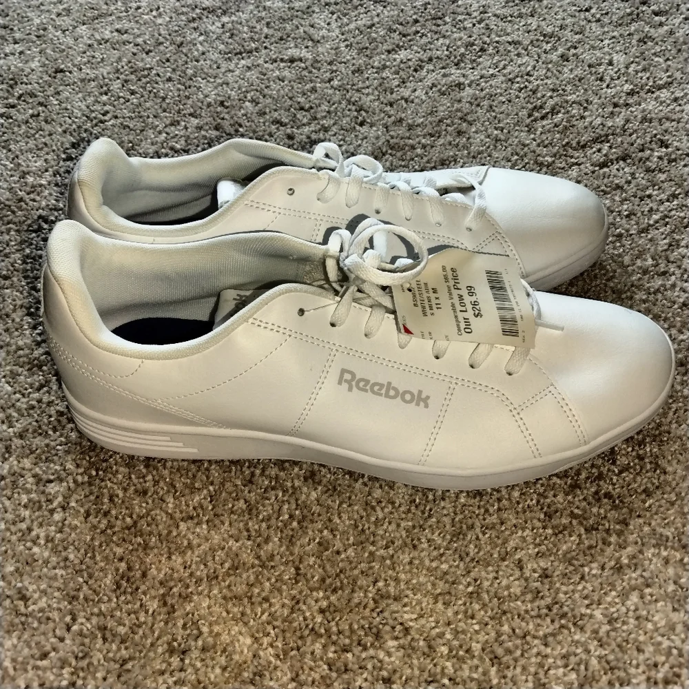 Reebok White/Steel athletic shoe, size 11 - Picture 3 of 6